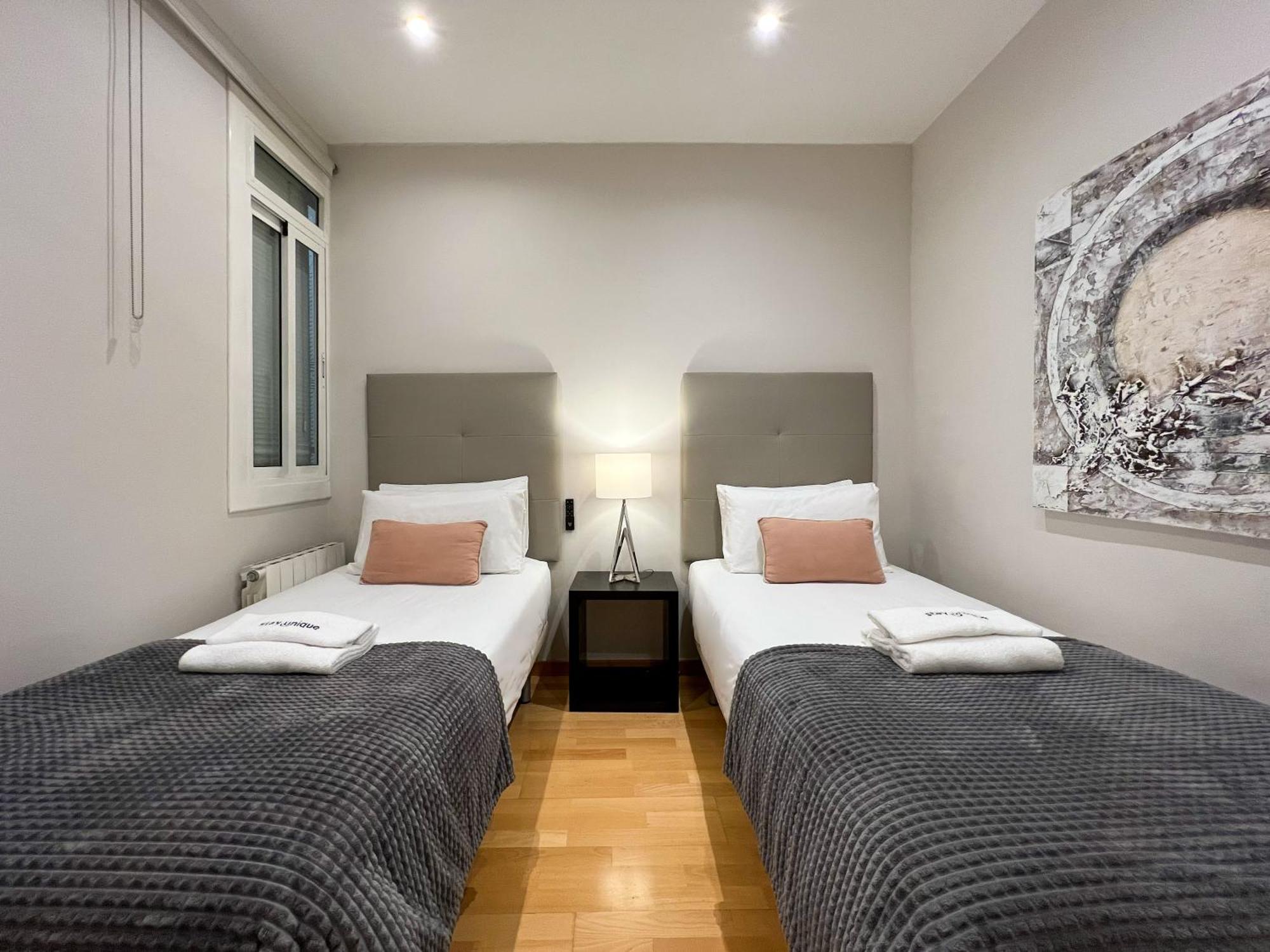 Stay U-Nique Apartments Sepulveda Barcelona Buitenkant foto